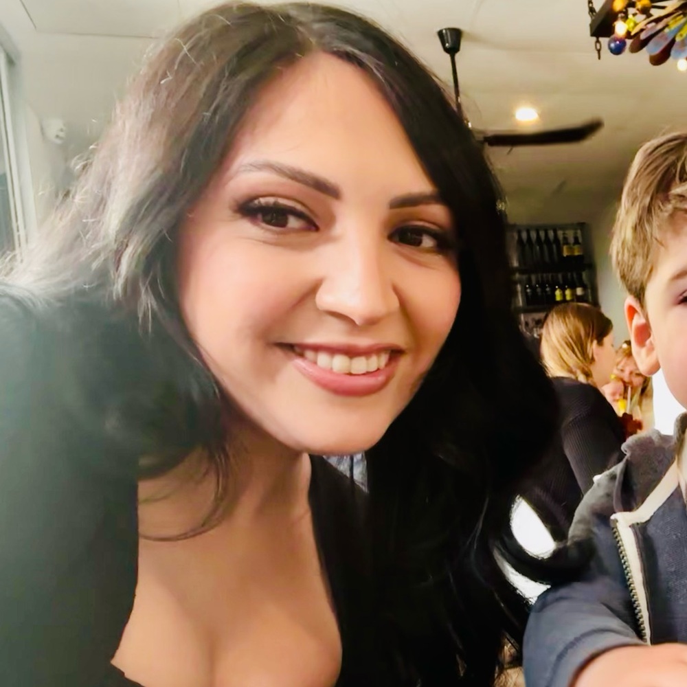 Meet your Posher, Lily